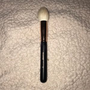 Morphe R5 Pro Pointed Contour Brush